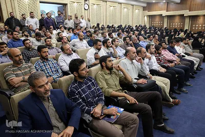 همایش جامعه قرآنی، بصیرت، رسالت و آسیبها