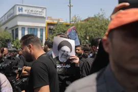بدرقه رئیس جمهور شهید تا خانه ابدی توسط خراسانی‌ها
