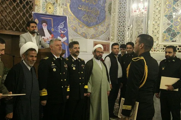 بصیرت و دشمن‌شناسی با توسل به قرآن میسر می‌شود