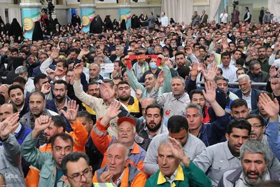 دیدار هزاران نفر از کارگران سراسر کشور با رهبر معظم انقلاب