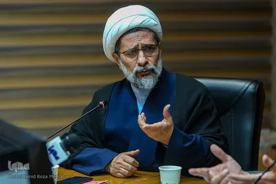 نشست کمیسیون توسعه آموزش عمومی قرآن کشور