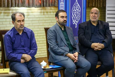 دیدار اعضای مجمع عالی حکمت اسلامی با امام جمعه تبریز