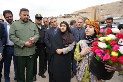 غبارروبی گلزار شهدای شهرستان پلدختر با حضور استاندار لرستان