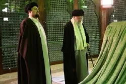Ayətullah Xamenei İmam Xomeyninin (r.ə) qəbrini ziyarət etdi - FOTO