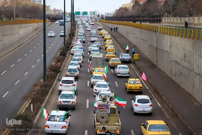 راهپیمایی خودرویی در زنجان
