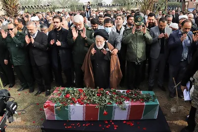 تشییع شهید گمنام در شرکت ملی حفاری