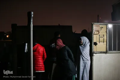 نورافشانی و بانگ تکبیر (الله اکبر) در شب پیروزی انقلاب اسلامی
