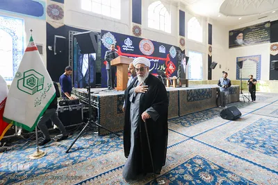 حجت الاسلام و المسلمین محمدی گلپایگانی، رئیس دفتر مقام معظم رهبری