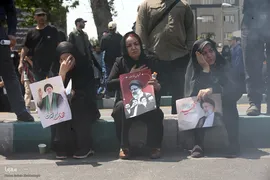 تشییع پیکر رئیس جمهور شهید در تهران (۳)