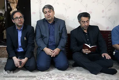تلاوت قرآن استاد رحیم خاکی در منزل مجاهد جانباز شهید حجت الاسلام سید «مهدی تقوی» از شهدای جنایت تروریستی مجلس