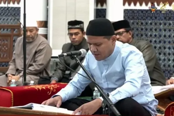 Bacaan Al-Quran yang betul; Syarat pengambilan pegawai negara di Indonesia + Klip