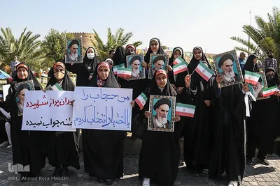 راهپیمایی و گردهمایی «بانوان فاطمی» در شیراز