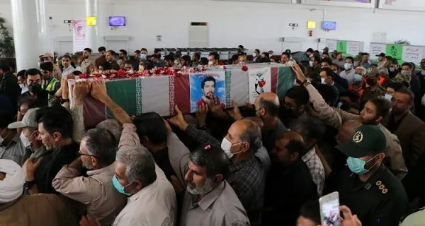 استقبال از پیکر مطهر شهید تاره تفحص شده دفاع مقدس در شیراز