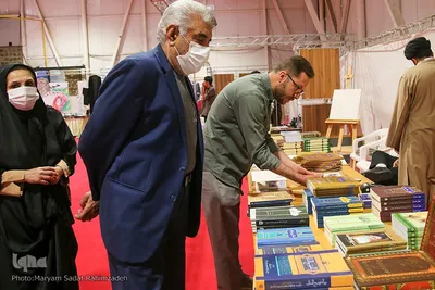 اولین روز نمایشگاه قرآن فارس