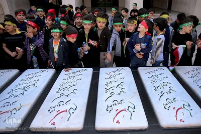 پیاده روی جاماندگان نونهال اربعین حسینی در دانشگاه امام صادق(ع)