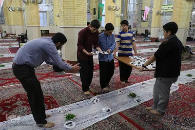 آیین معنوی اعتکاف در مصلی کرج