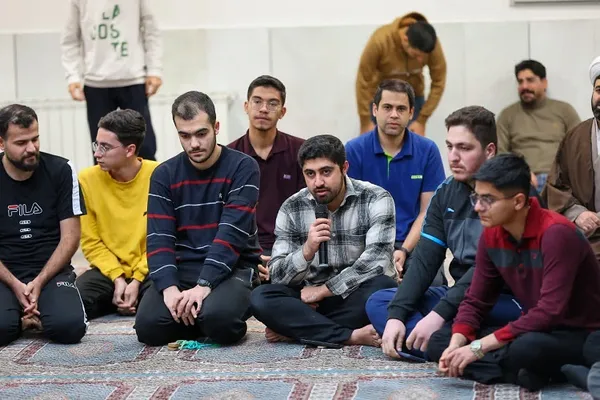 اعتکاف دانشجویی در مسجد دانشگاه علوم پزشکی تبریز