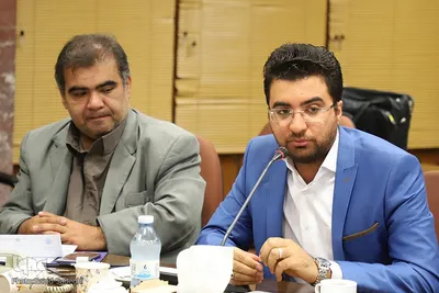 جلسه هم اندیشی داوران مسابقات اوقاف استان با مجیدی مهر، رییس مرکز امور قرآنی سازمان اوقاف