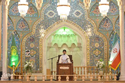 محفل انس با قرآن کریم در حرم کریمه اهل بیت