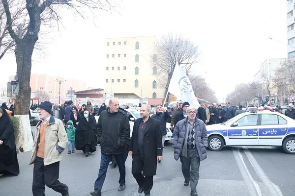 حضور جهادگران دانشگاهی آذربایجان شرقی در راهپیمایی محکومیت اغتشاشگران