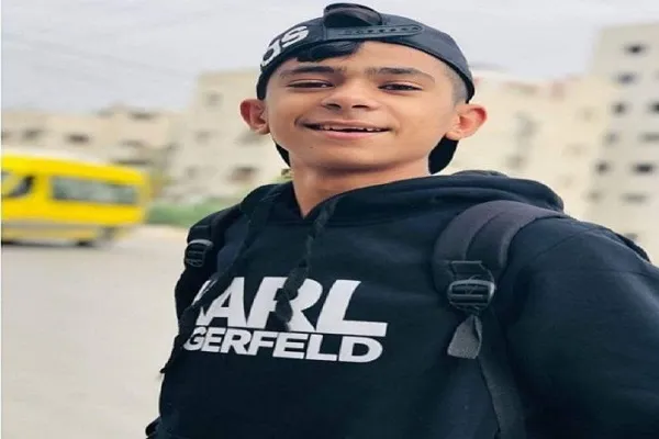 Palestinian Boy Martyred after Being Shot by Israeli Forces
