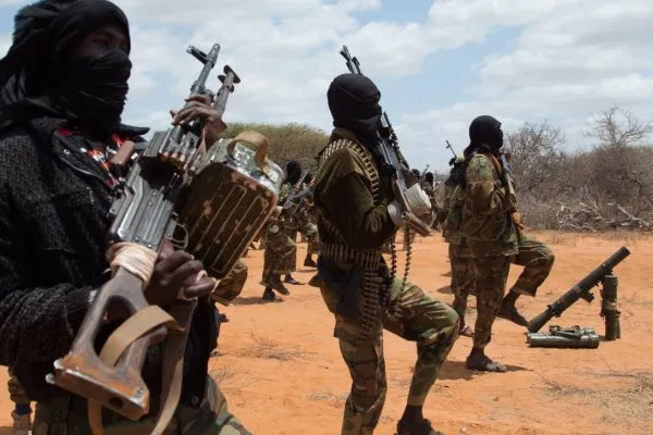Somali'de otele bomba yüklü araçla saldırı: 6 ölü