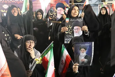 تجمع مردم انقلابی ملایر برای خون خواهی امام شهید