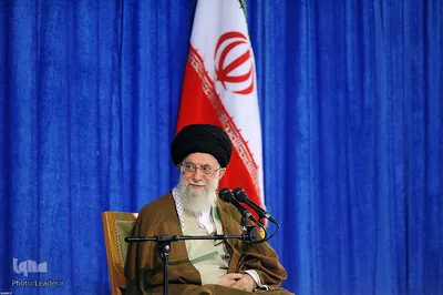 حضور و سخنرانی رهبر انقلاب در دانشگاه فرهنگیان