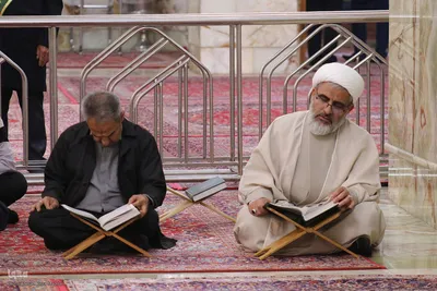 مراسم جزء خوانی قرآن کریم در حرم شاهچراغ(ع)