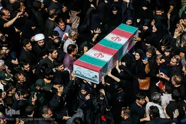 تشییع پیکر ۱۳۵ شهید گمنام دفاع مقدس