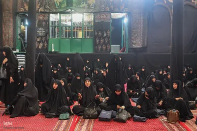 عزاداری چهارمین روزمحرم در تکیه سادات اخوی