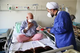 پویش «نذر اشک» هیئت ثارالله قم به نیابت بیماران کرونایی و کادر درمانی بیمارستانهای قم که به دلیل مشغله کاری توفیق حضور در مجالس عزای حسینی را ندارند.