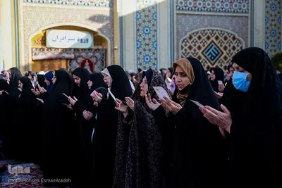 نماز عید سعید فطر در حرم مطهر رضوی