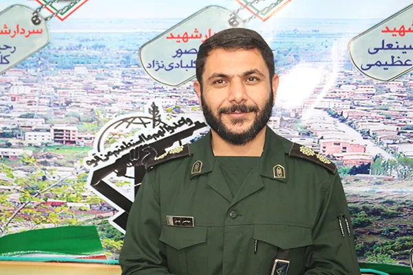 لزوم آشنایی نسل جوان با رشادت‌ها و ایثارگری‌های رزمندگان