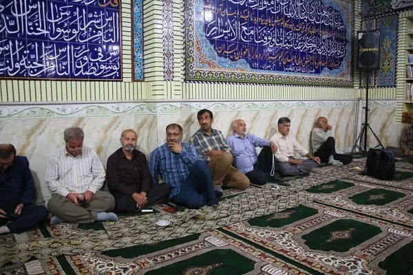 نشست پیشکسوتان دفاع مقدس با عنوان بزرگداشت شهدای خدمت که در منطقه بالاتجن قائم‌شهر