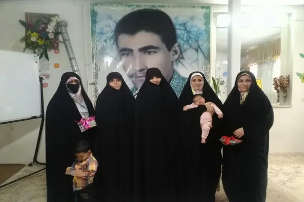 تجلیل از 3 حافظ کل خانه قرآن امام جواد(ع) قم