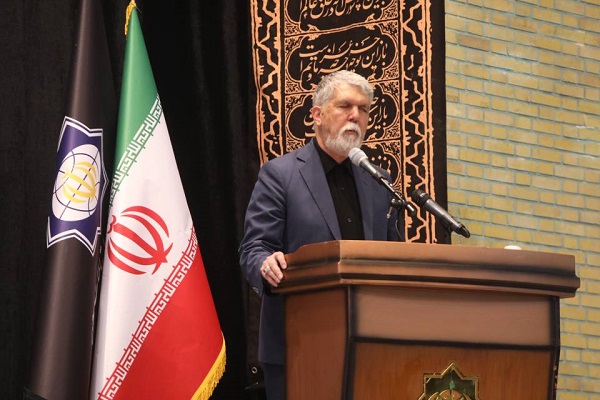 جایزه جهانی شعر «امام شهید» ظرفیت تکرار در کشورهای دیگر را دارد