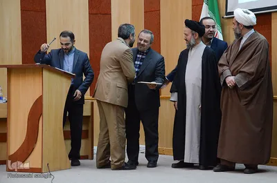 مراسم تجلیل و تقدیر از بیست و چهارمین دوره مسابقات شفاهی،کتبی و جشنواره سراسری قرآن و عترت دانشگاه آزاد اسلامی تبریز