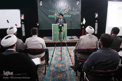 جلسه بررسی کتاب «طرح کلی اندیشه‌ اسلامی در قرآن»