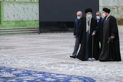 Imam Chamenei besucht Mausoleum von Imam Chomeini (ra)