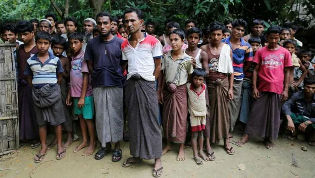 রোহিঙ্গাদের গণগ্রেফতারে পর নির্যাতন, নিখোঁজের অভিযোগ
