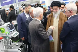 بازدید رهبر انقلاب از نمایشگاه توانمندی‌های تولید داخل