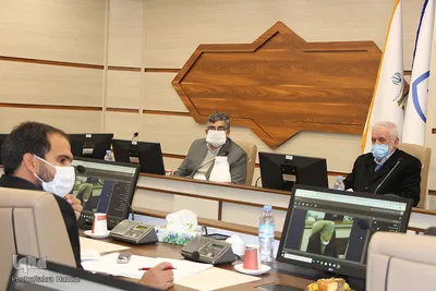 نشست صمیمی معاون قرآن وزیر فرهنگ و ارشاد اسلامی با فعالان قرآنی