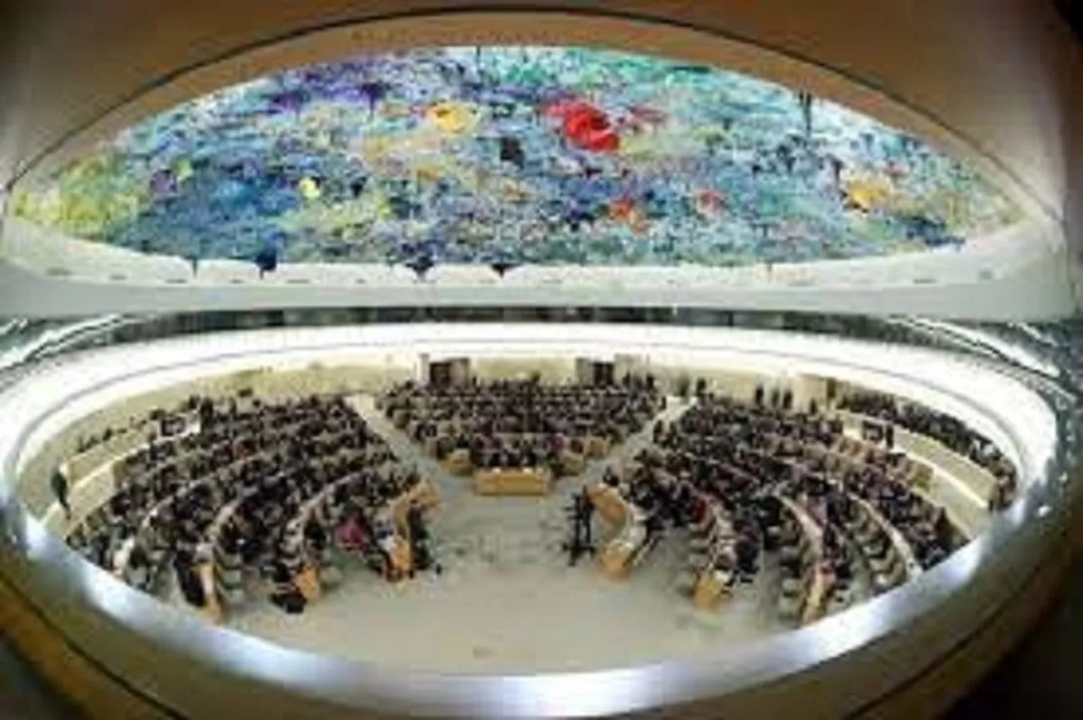 Coran brulé : le Conseil des droits de l'homme se réunit en urgence à la demande du Pakistan