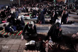 مراسم احیای شب بیست و سوم ماه مبارک رمضان، در بقعه متبرکه امامزاده سید جعفر(ع) و حمیده خاتون (س) باغ‌ فیض