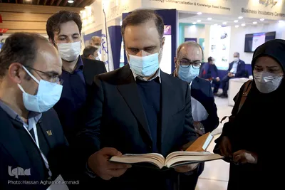 غرفه ایکنا در نمایشگاه دستاوردهای جهاددانشگاهی