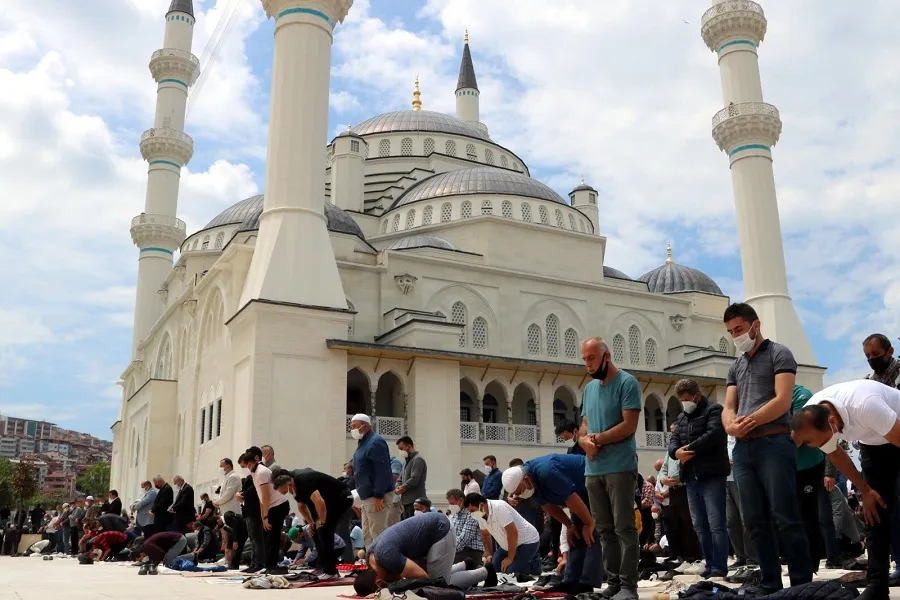 Coronavirus Restrictions of Mosques Relaxed in Turkey
