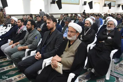 اجلاسیه نماز و تجلیل از فعالان نماز در دستگاه‌های اجرایی سمنان‎