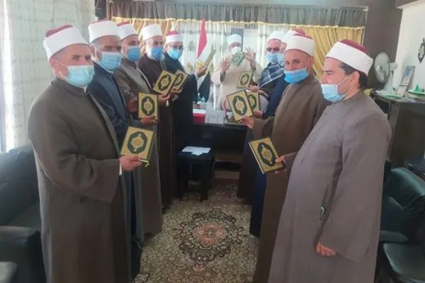 توزیع ۱۲۰۰ نسخه قرآن بین مساجد و قاریان سینای جنوبی مصر