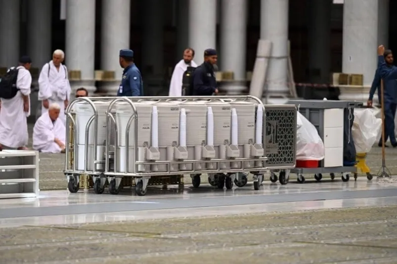 Pengagihan lebih 218,000 botol air Zamzam di Masjid Nabawi (SAW)